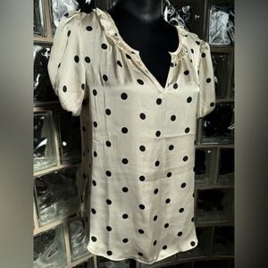 Polka Dot Women’s Blouse Size Small. Preowned Condition.